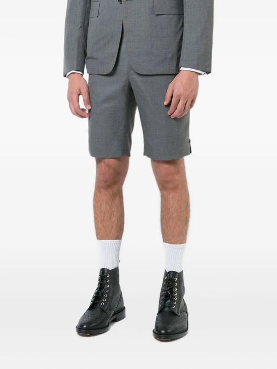 26SS 톰브라운 스트레이트 팬츠 MTC002A00626035 - THOM BROWNE
