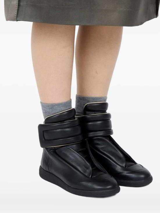 26SS 마르지엘라 부츠 S57WS0538P7573 BLACK - MAISON MARGIELA