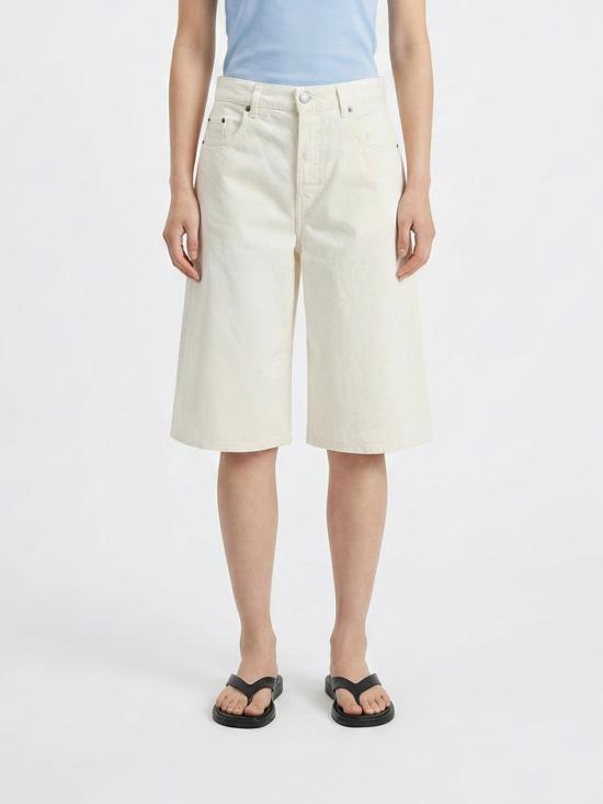 26SS 하이쿠레 숏팬츠 HEW03350GF146 T0341 White