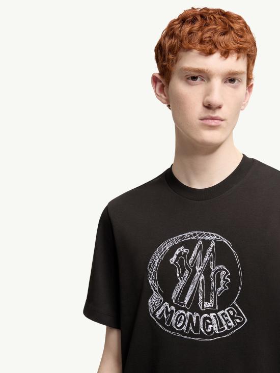 26SS 몽클레어 반팔 티셔츠 L10918C0003589AUG 999 Black - MONCLER