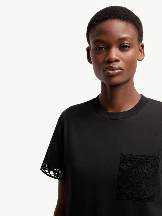 26SS 몽클레어 반팔 티셔츠 L10938C0002589AUO 999 Black - MONCLER