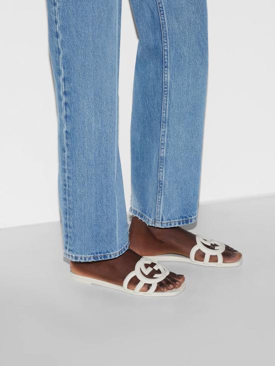 26SS 구찌 인터로킹 G 슬라이드 샌들 780307J8700 9022 White - GUCCI