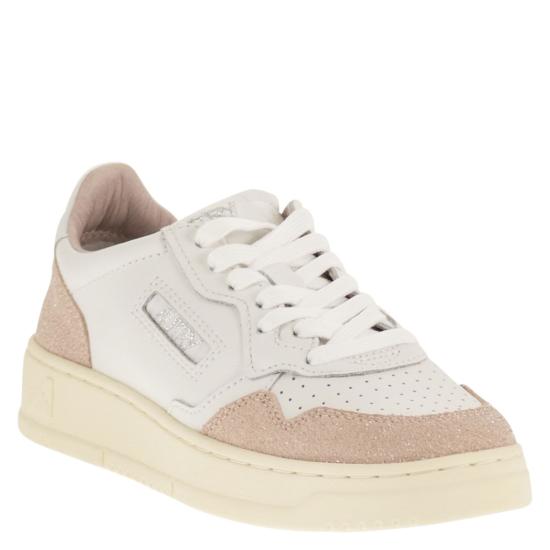 26SS 오트리 메달리스트 로우 스니커즈 AULW WHITE PINK - AUTRY