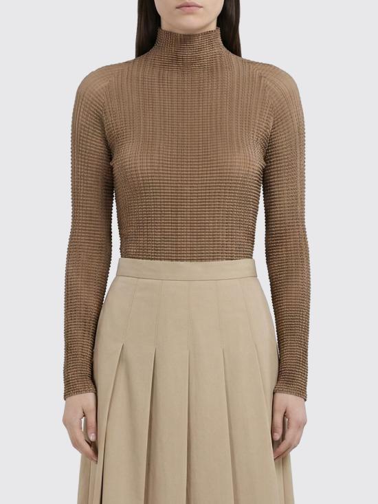 26SS 이세이 미야케 터틀넥 IM66FJ676 10 Beige