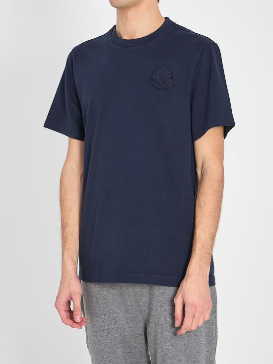 26SS 몽클레어 반팔 티셔츠 L10918C0004489AUG 77B BLUE - MONCLER