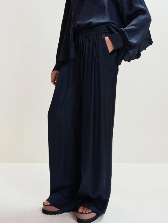 26SS 에센셜앤트워프 팔라초 팬츠 JULISSAcn35