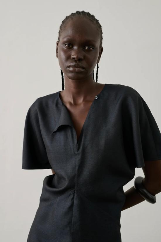 26SS 쉐르 미디 원피스 ROB0651 NOI01 Black - SOEUR