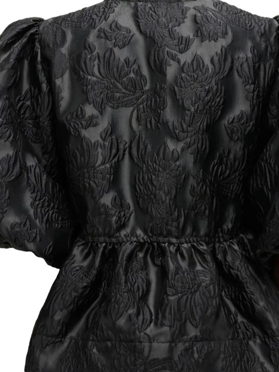 26SS 가니 새틴 페플럼 타이 블라우스 A1040079 099 Black - GANNI