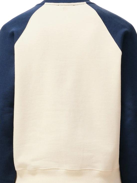 26SS 아미 긴팔 티셔츠 USW781 747A027 BLANC CREME ENCRE - AMI