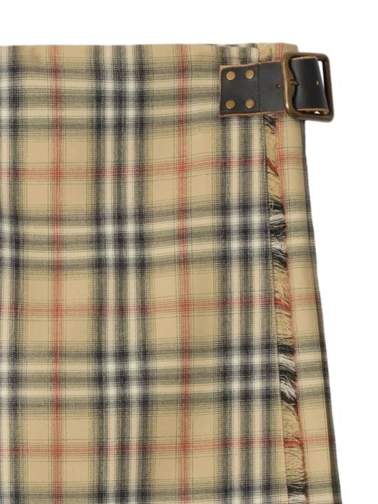 26SS 버버리 체크 울 미니 킬트 8118152 X SAND IP CHECK - BURBERRY
