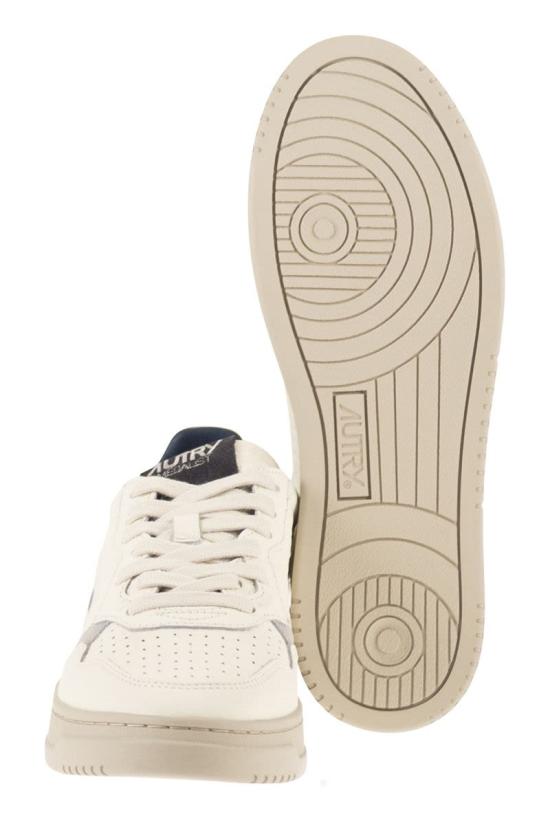 26SS 오트리 메달리스트 로우 스니커즈 AULMNE12 BEIGE - AUTRY