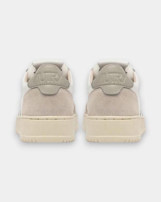 26SS 오트리 메달리스트 로우 스니커즈 AULM LS14 WHT PELIC - AUTRY