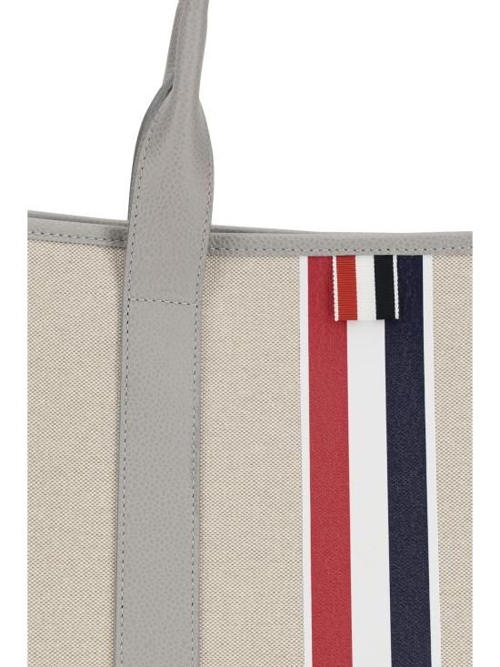 26SS 톰브라운 숄더백 UAG261AF0492 055 GREY - THOM BROWNE