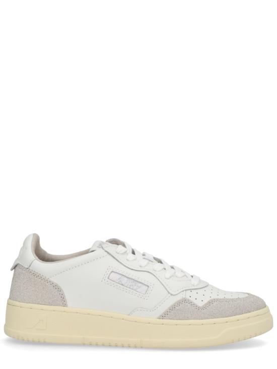 26SS 오트리 메달리스트 로우 레더 스니커즈 AULWPK01 WHITE GREY