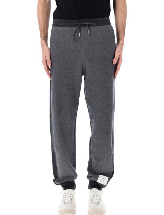 26SS 톰브라운 클래식 4바 저지 루프백 스웨트팬츠 MJQ213A03037 025 DARK GREY
