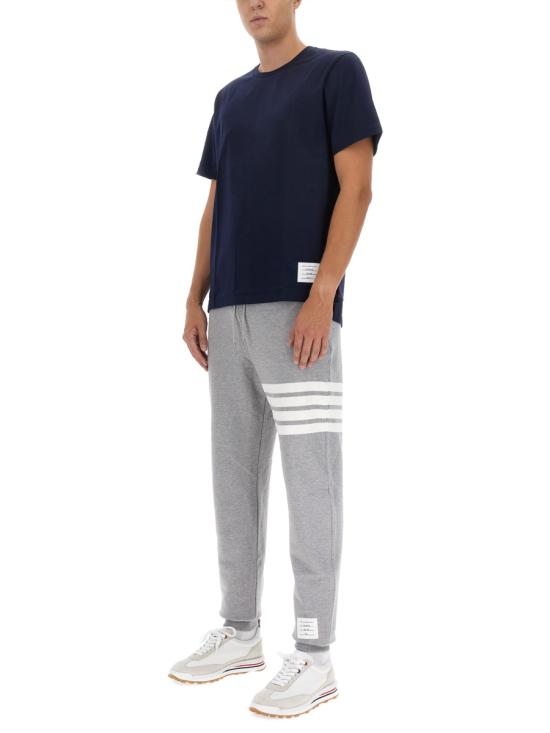 26SS 톰브라운 클래식 루프백 4바 스웨트팬츠 MJQ008H00535 068 LIGHT GREY - THOM BROWNE