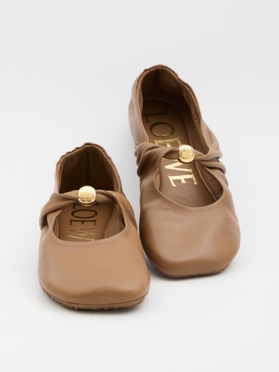 26SS 로에베 나파 램스킨 페블 소프트 발레리나 L815466X46 3980 BROWN - LOEWE