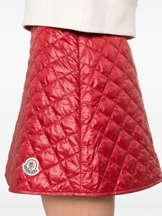 25FW 몽클레어 나일론 패딩 미니 스커트 K20932D00014788RA 46C MEDIUM RED - MONCLER