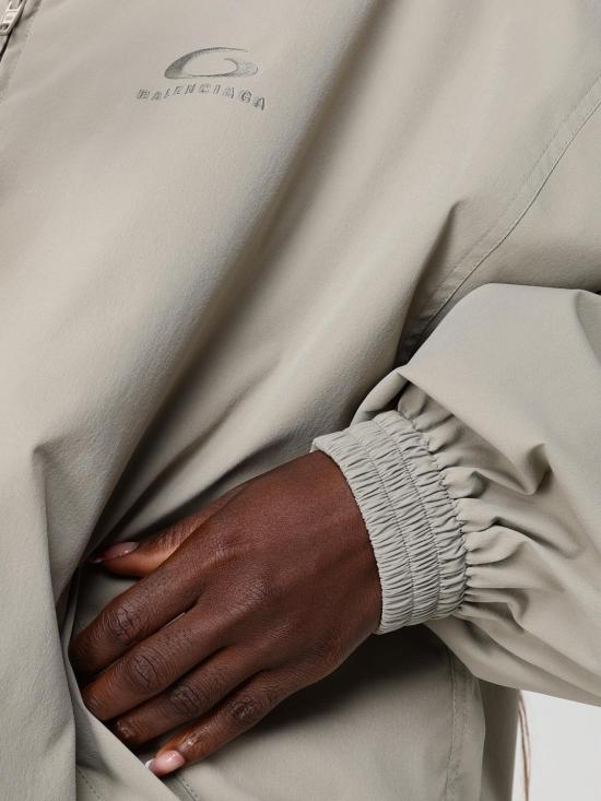 26SS 발렌시아가 폴디드 트랙수트 재킷 857681TRO31 9577 Sand - BALENCIAGA