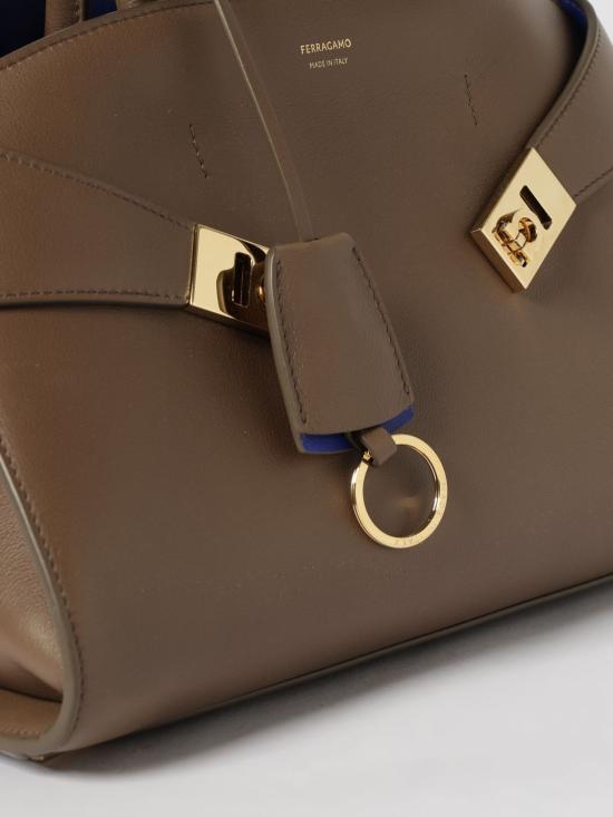 26SS 살바토레 페라가모 토트백 215608 771867 017 Brown - SALVATORE FERRAGAMO