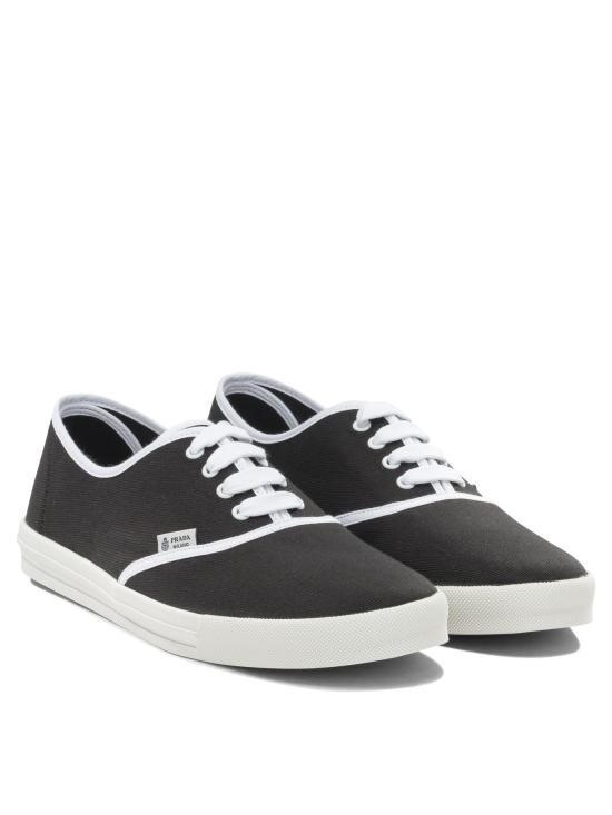 26SS 프라다 드릴 패브릭 스니커즈 2EE4673LKEF0632 F G000 Black - PRADA