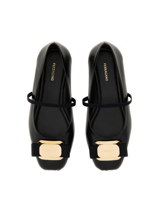26FW 살바토레 페라가모 플랫 슈즈 768868 01H345005 BLACK - SALVATORE FERRAGAMO