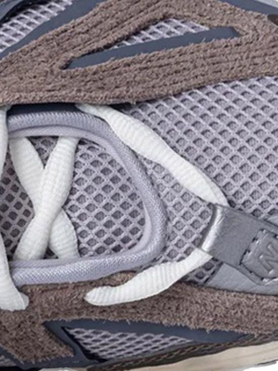 26SS 뉴발란스 스니커즈 U19066U8 THUNDERBROWN SLATEGREY Brown - NEW BALANCE