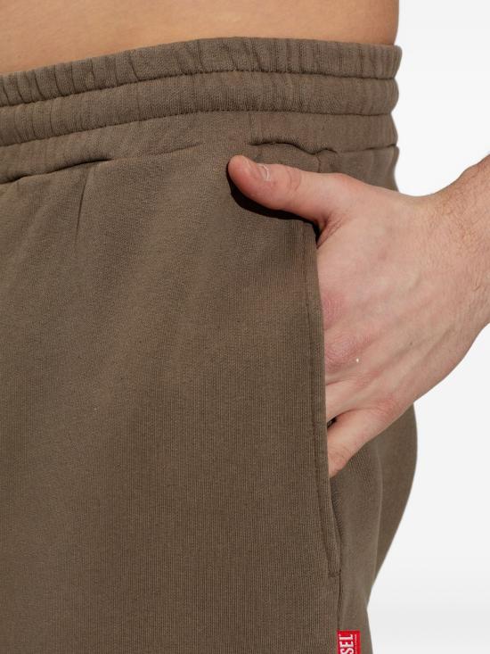 26SS 디젤 스트레이트 팬츠 A238060BKCJ 7ETA LIGHTBROWN - DIESEL