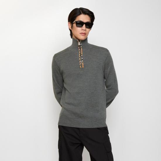 26SS 버버리 스웨터 8118464 A1345 GREY - BURBERRY