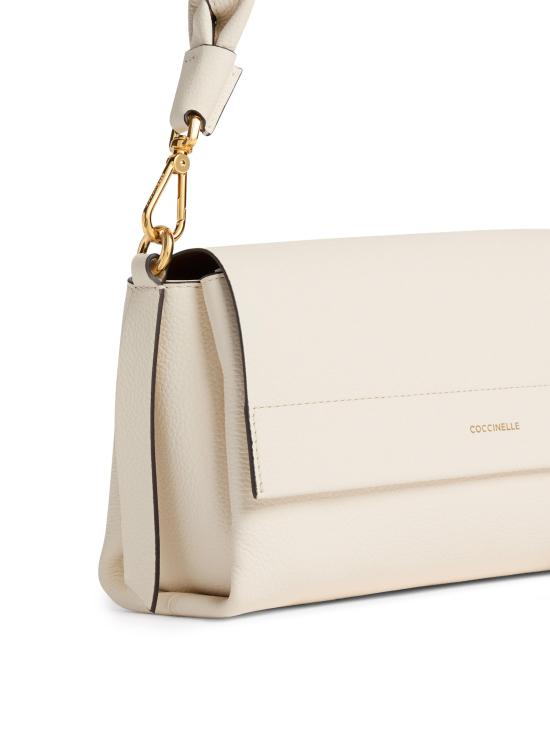 26SS 코치넬리 숄더백 E1M50120101 685 PEARL COGNAC - COCCINELLE