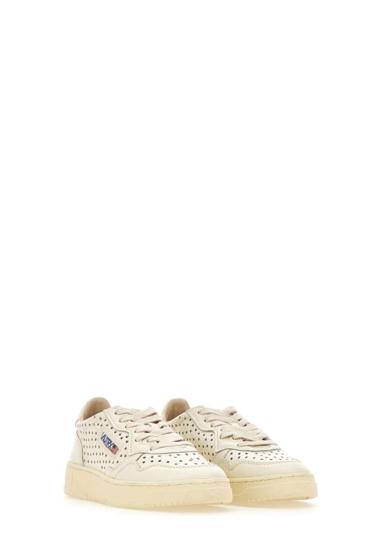 26SS 오트리 메달리스트 로우 스니커즈 AULW FA04 White - AUTRY