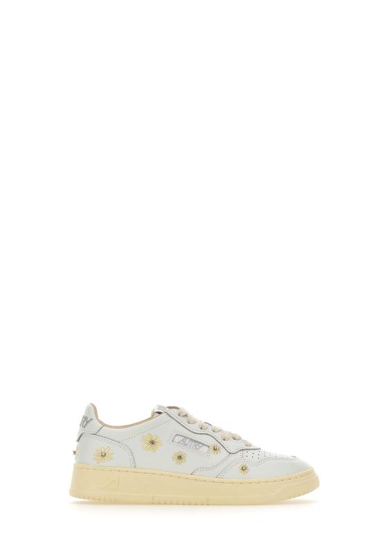 26SS 오트리 메달리스트 로우 스니커즈 AULW WE01 White rutabaga