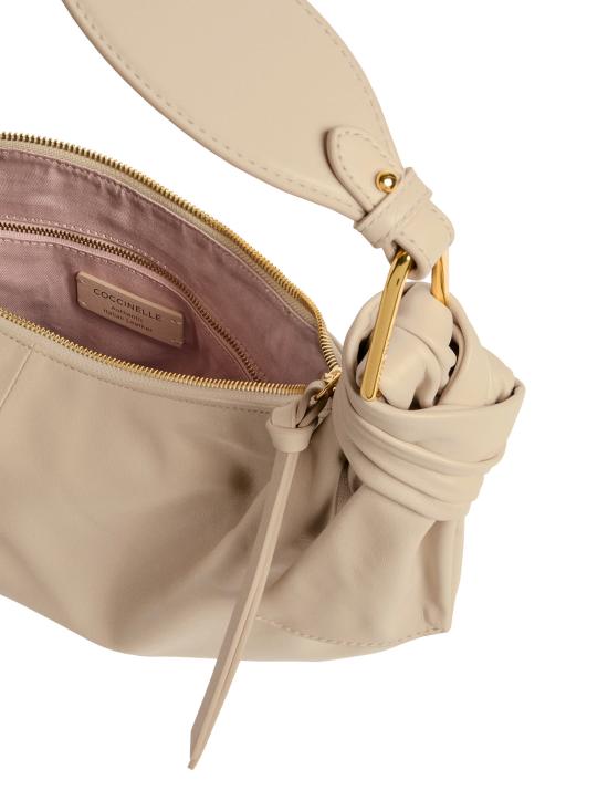26SS 코치넬리 숄더백 E1U1A130201 N64 SANDSHELL - COCCINELLE