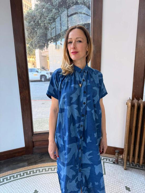  해피 프렌치 갱 롱 원피스 엘리스 인디고 프린트 리베르 바이 옴브르 클레어 드레스 - HAPPY FRENCH GANG