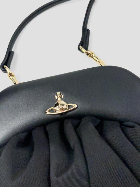 26SS 비비안웨스트우드 사피아노 탑핸들 클러치 파우치 49030001WW01F4 N401 BLACK - VIVIENNE WESTWOOD