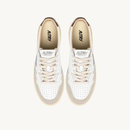 26FW 오트리 메달리스트 로우 레더 스니커즈 AULWLS 15 LEAT SUEDE WHT TEAK - AUTRY