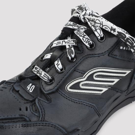 26SS 발렌시아가 스니커즈 841763 WCURB 1000 BLACK - BALENCIAGA