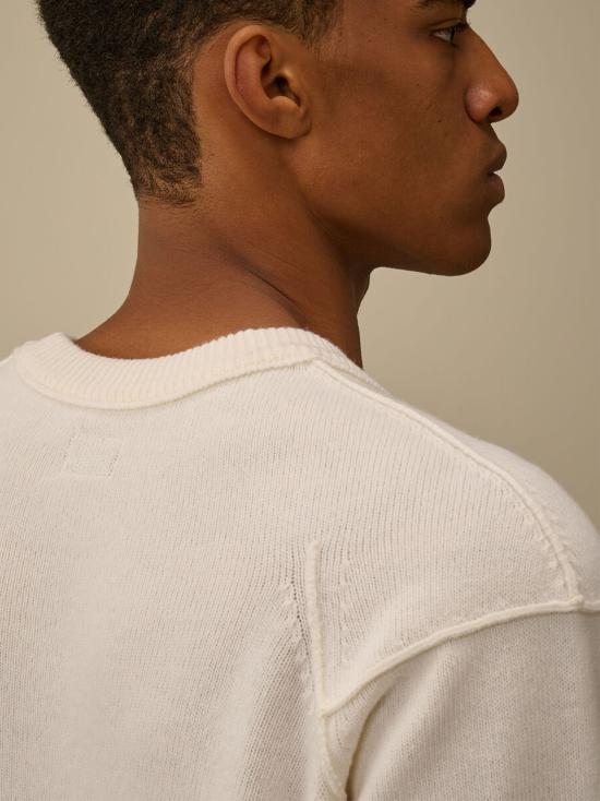 26FW 씨피 컴퍼니 램스울 GRS 크루넥 렌즈 스웨터 RFCMKN707A110149A 103 GAUZE WHITE - C.P. COMPANY