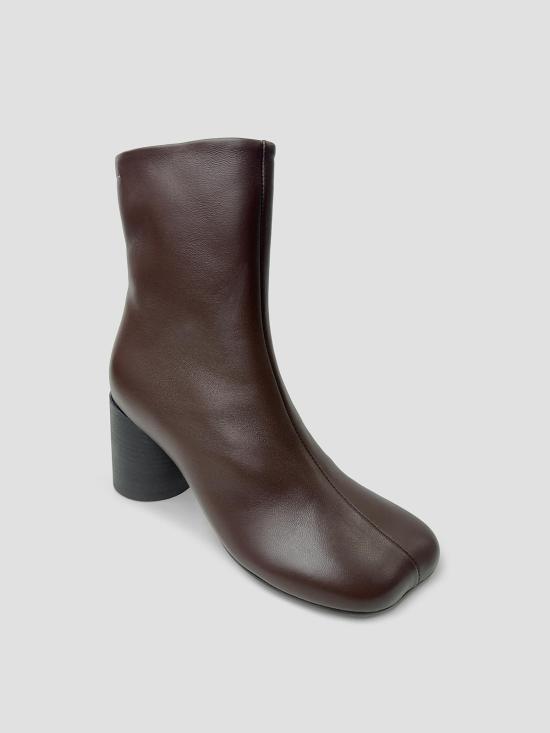 26SS MM6 메종마르지엘라 ANATOMIC 아나토믹 앵클 부츠 S59WU0235P3628 T2259 FUDGESICKLE - MM6 MAISON MARGIELA