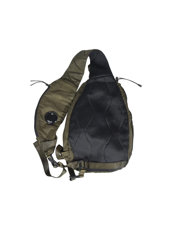 26SS 씨피 컴퍼니 나일론 B 렌즈 크로스백 RCCMAC735A005269G 683 IVY GREEN Green - C.P. COMPANY