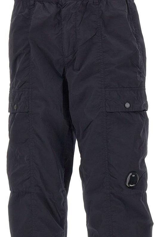 26SS 씨피 컴퍼니 크롬-R 레귤러 카고 렌즈 팬츠 20CMPA032A005904G888 TOTAL ECLIPSE DOM - C.P. COMPANY