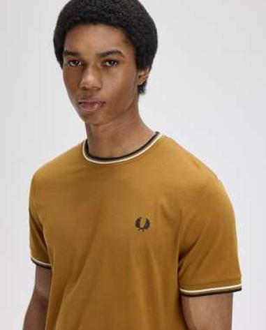 26SS 프레드페리 반팔 티셔츠 M1588 V46 Dkcarm ecru navy - FRED PERRY