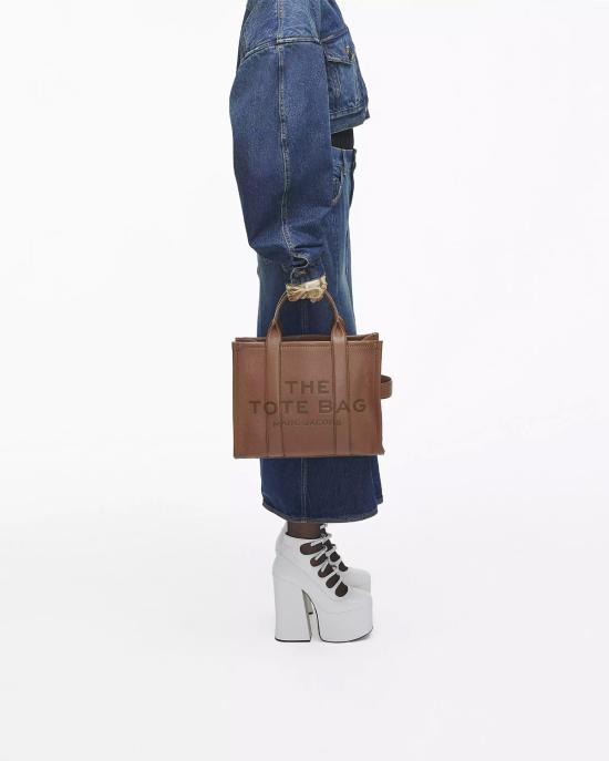 26SS 마크제이콥스 토트백 H004L01PF21 905 ganache MARRONE SCURO - MARC JACOBS