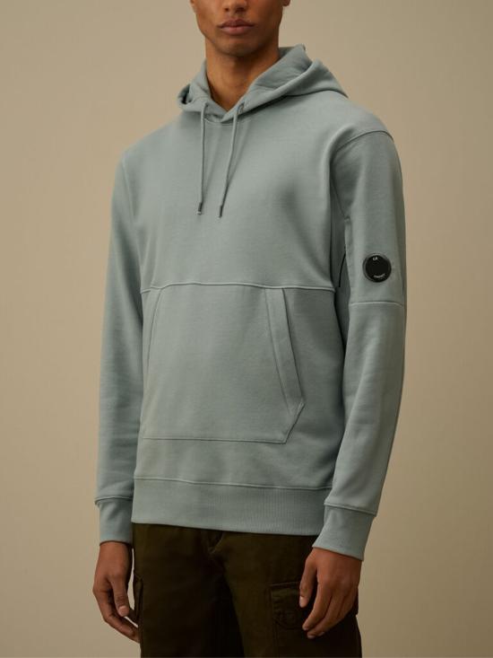 26SS 씨피 컴퍼니 다이애그널 레이즈드 플리스 후드 렌즈 스웨트셔츠 20CMSS714A 005086W809 Avion Blue - C.P. COMPANY