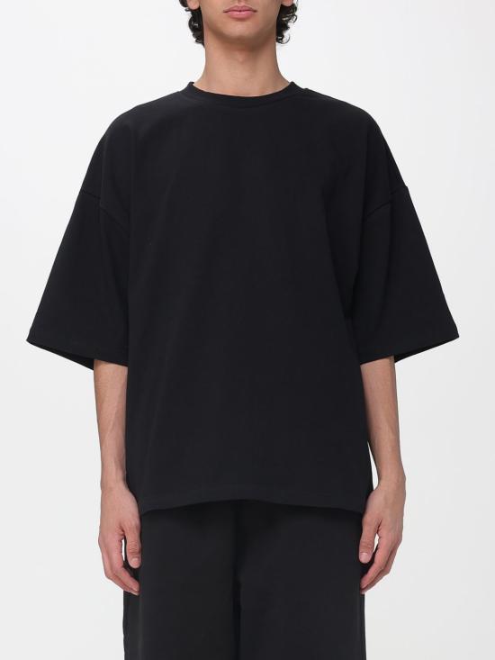 26SS 엔타이어 스튜디오 반팔 티셔츠 ESSS26TT01012 0015 Black 1