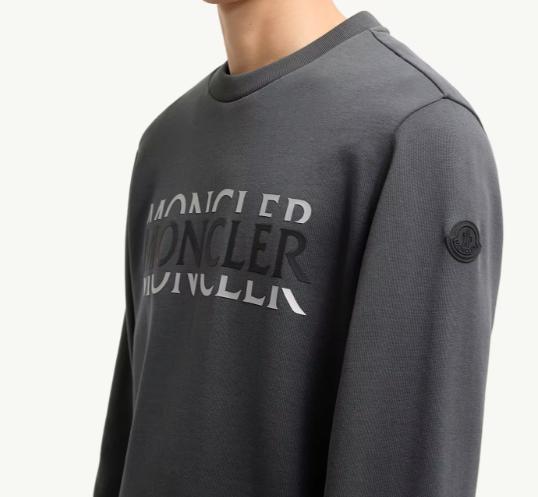 26SS 몽클레어 로고 코튼 저지 롱 슬리브 티셔츠 L10918G0000489AZY 944 - MONCLER