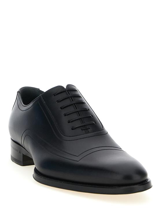 26SS 구찌 드레스 슈즈 865172AAGBV1000 Black - GUCCI