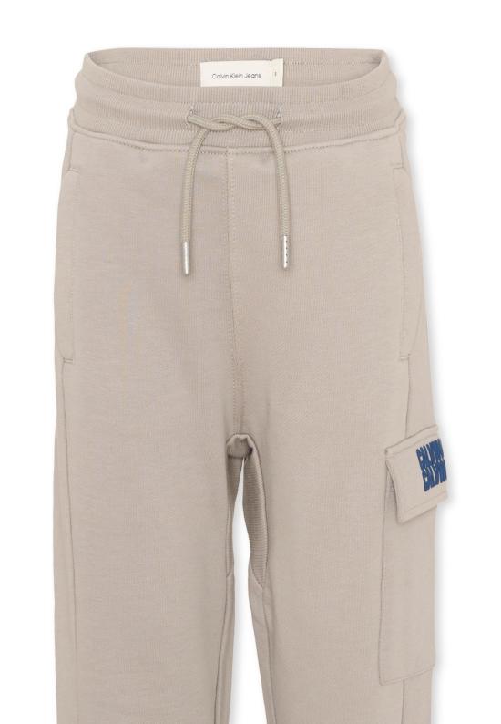 25FW [키즈] 캘빈클라인 트레이닝/조거 팬츠 IB0IB02522 PDN BEIGE - CALVIN KLEIN