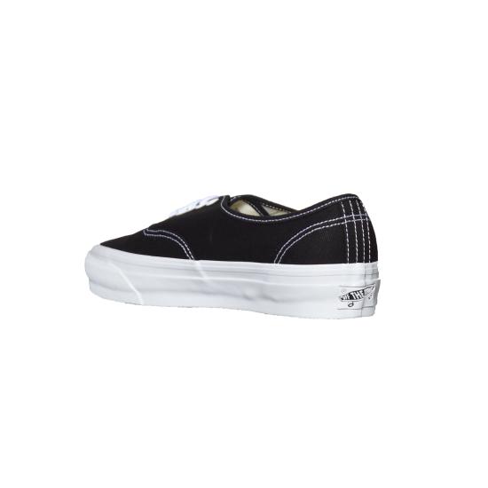 26SS 반스 스니커즈 VN000CQABA21 BLACKWHITE Bianco nero - VANS
