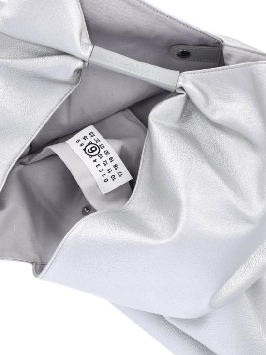 26SS MM6 메종마르지엘라 재패니즈백 S54WD0039 P8396T9002 Silver - MM6 MAISON MARGIELA